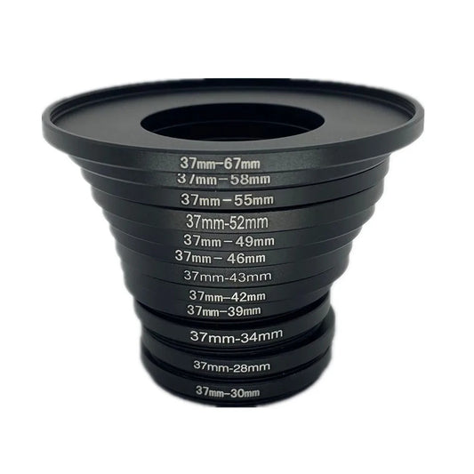 Pile de bagues d'adaptation noires 37 mm avec tailles gravées de 37-28 mm à 37-67 mm