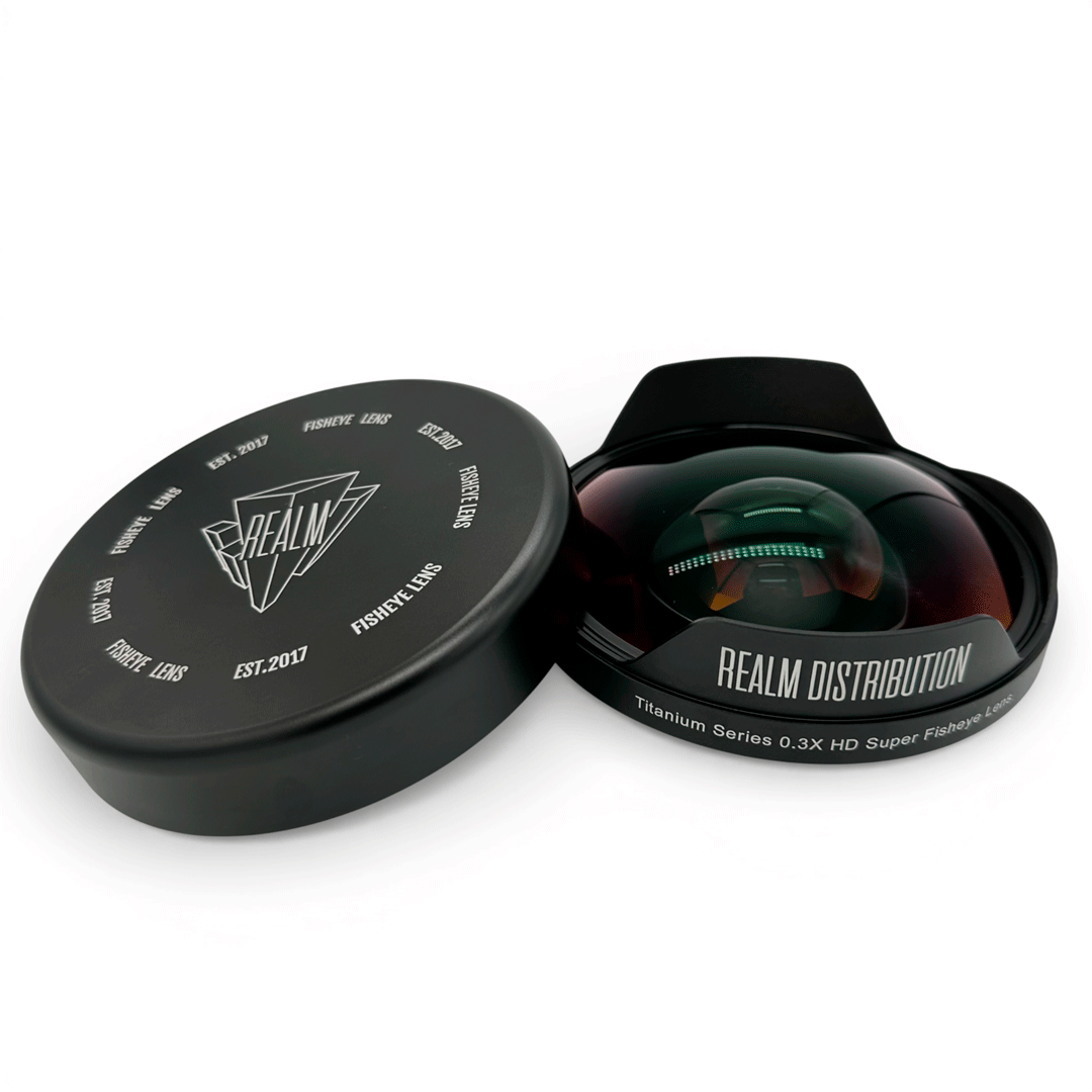 REALM™ 52mm 0.3x Fisheye Lens