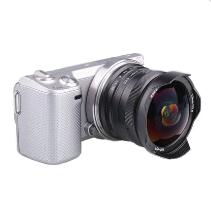 7.5mm F2.8 180° APS-C Fisheye Lens - REALM DISTRIBUTION