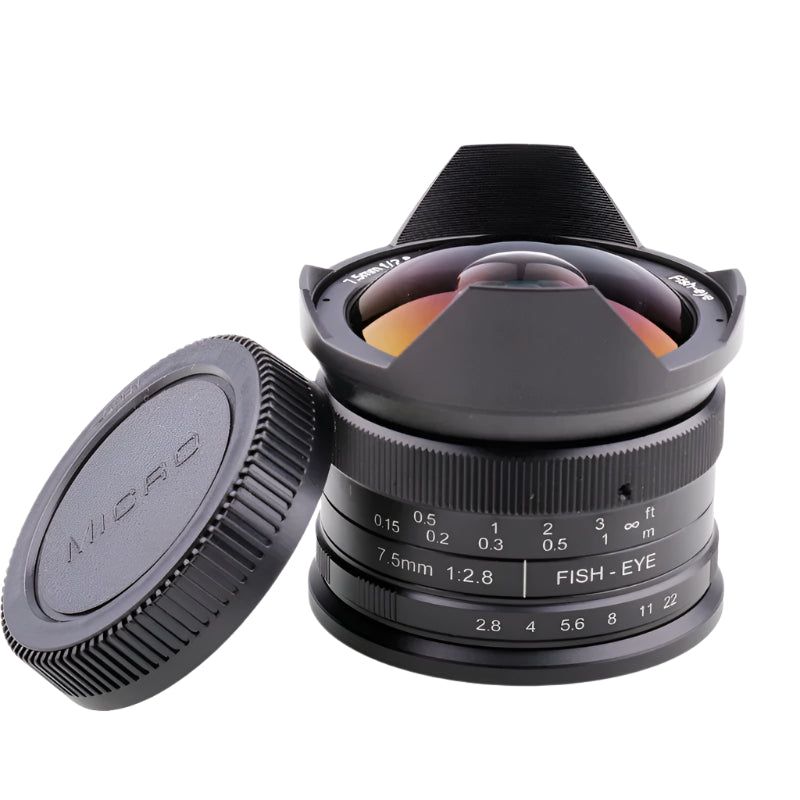 7.5mm F2.8 180° APS-C Fisheye Lens